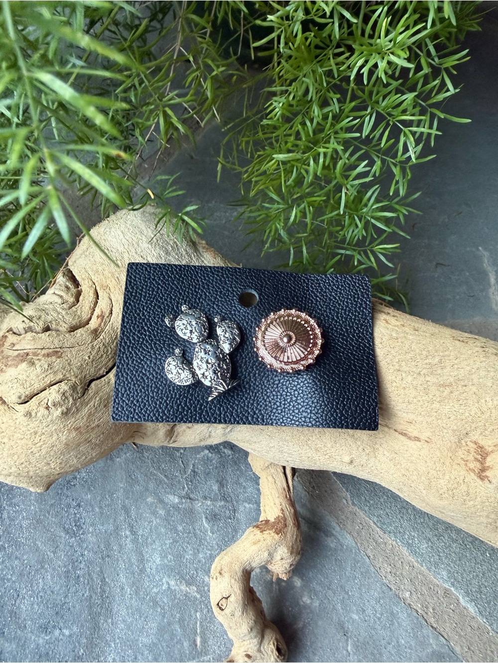 New🌟Free People-Mixed Metal Cactus & Concho Pin Set - Silver & Rose Gold